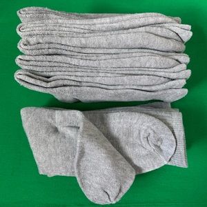 NWOT SET OF 8 Grey Socks